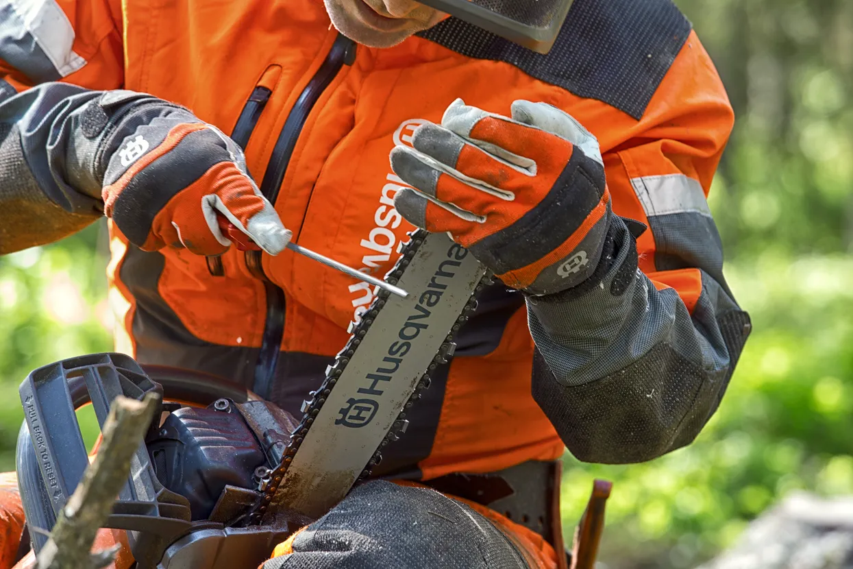 Lanț X-CUT SP33G Semi chisel PIXEL .325" 1.3 mm | 64DL, 38cm / 15"