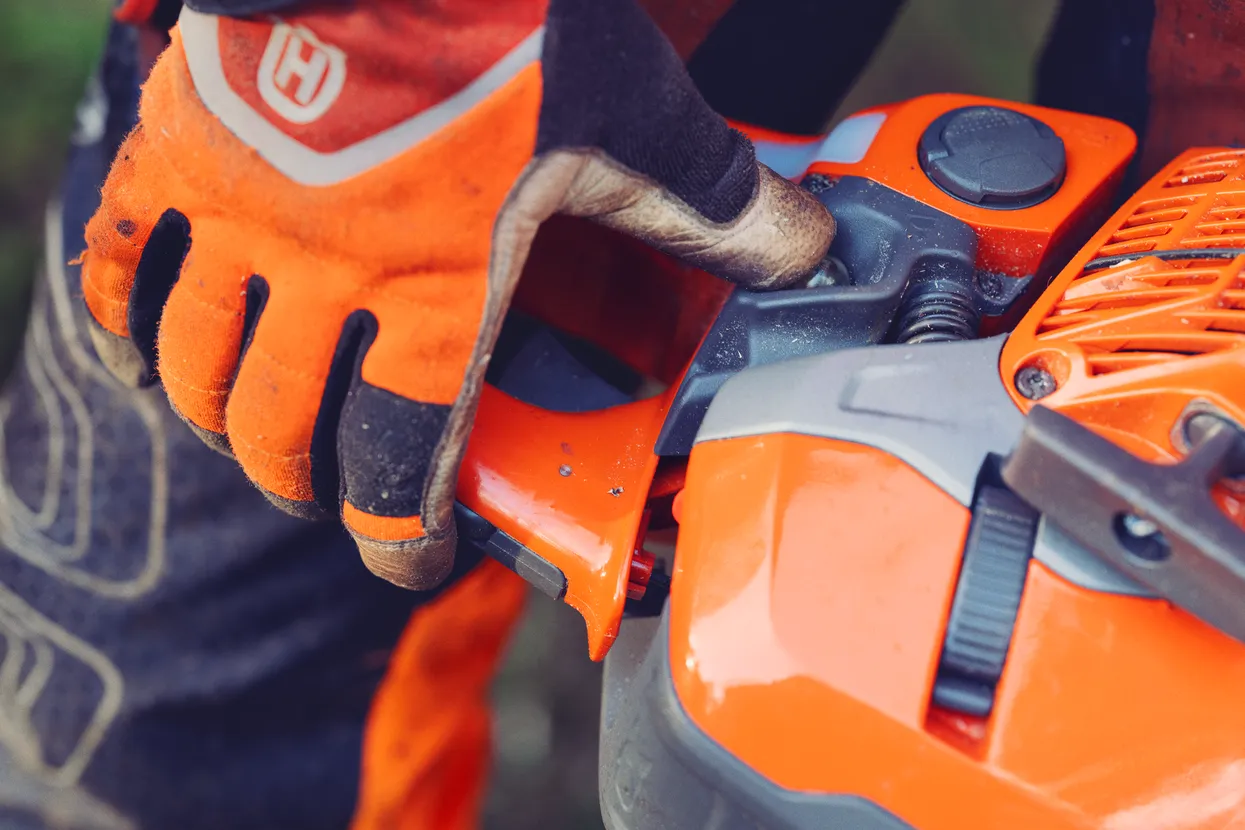 Husqvarna 564 XP® cu injecție de combustibil