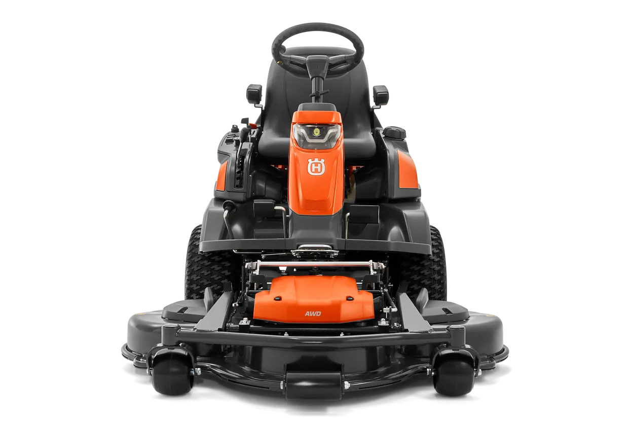 Husqvarna R 420TsX AWD (nu include masă de tăiere)