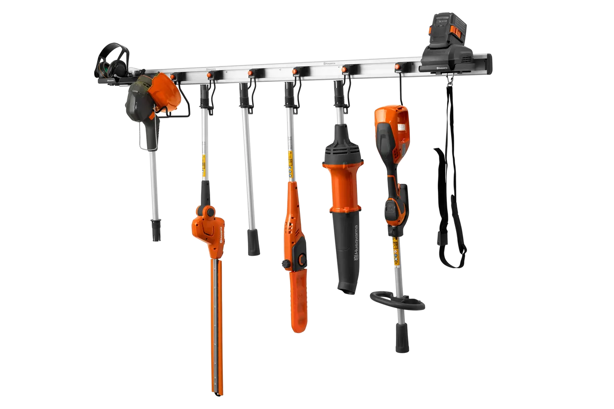 Husqvarna 110iL FLXi cu acumulator și încărcător