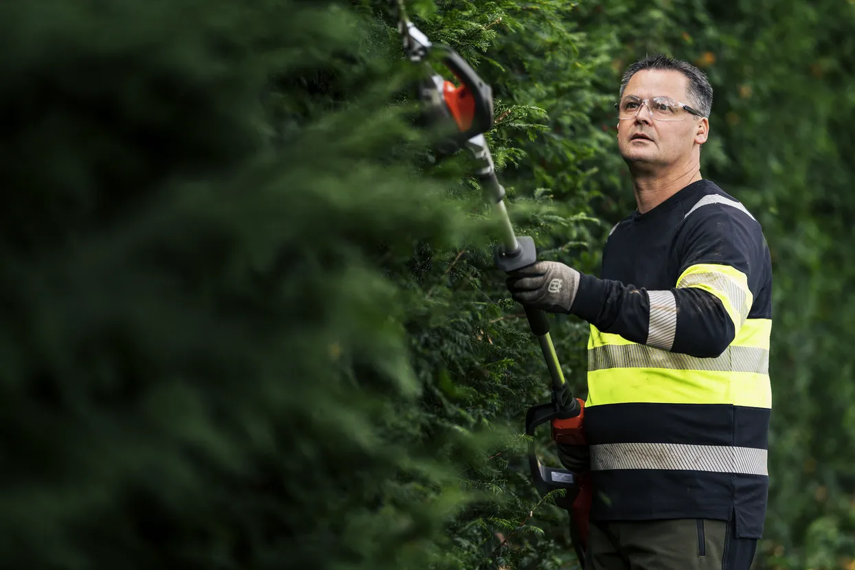 Husqvarna 520iHE3 (nu include acumulator și încărcător)